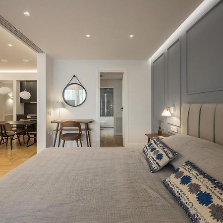 Chic Central Athens Apartment At Mavilli Sq. Eksteriør bilde